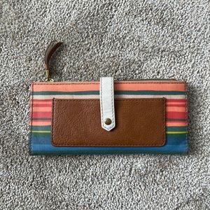 Fossil multicolored wallet